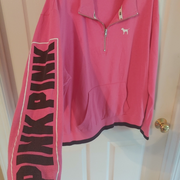 Quarter zip Pink hoodie. - Picture 2 of 5